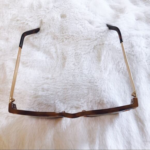 Isabel Tortoise Brown Round Fashion Sunglasses - Picture 5 of 8